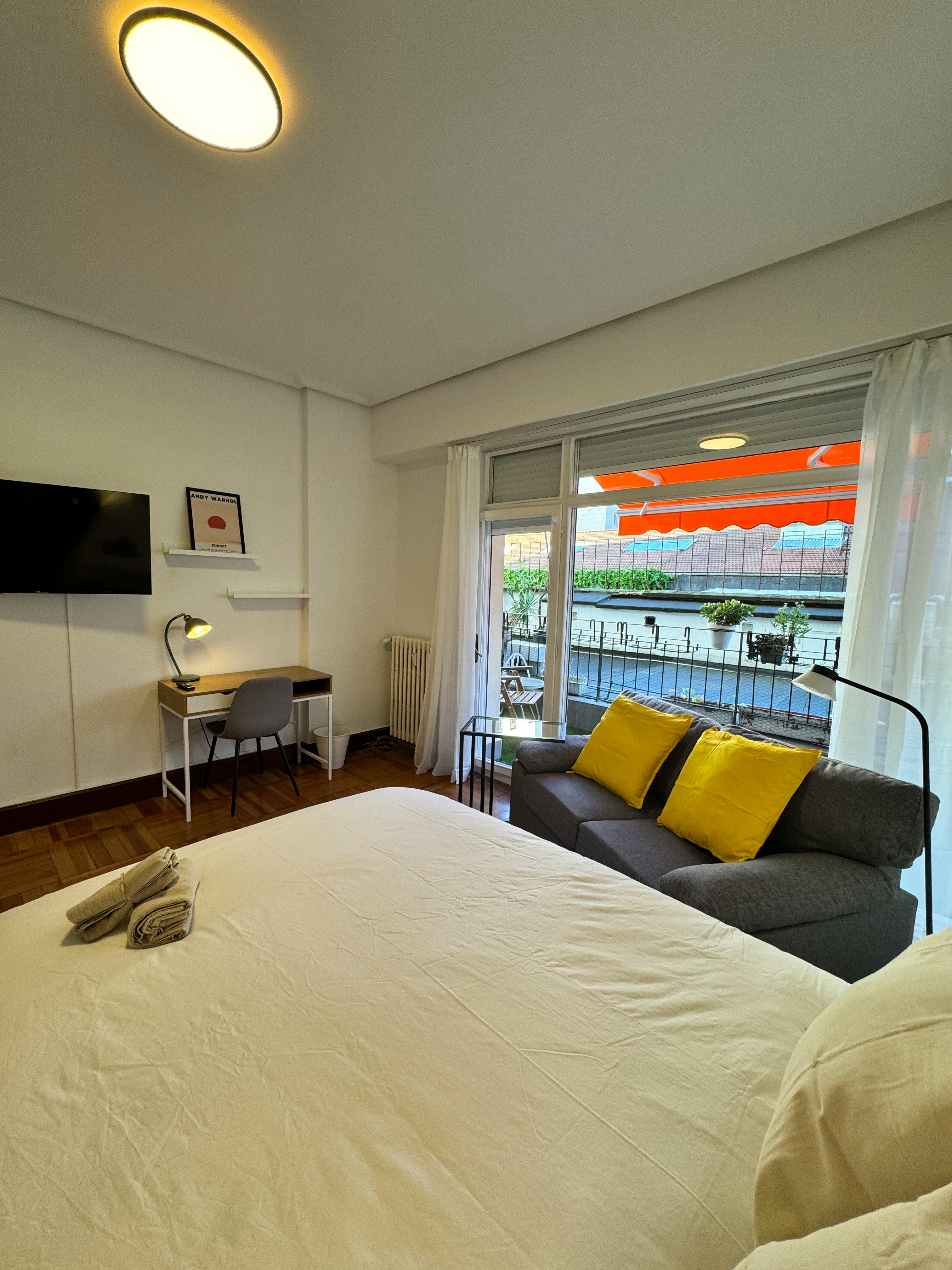 Shared room in Diego Lopez Haroko Kale Nagusia, Bilbao (1742718) room image 1