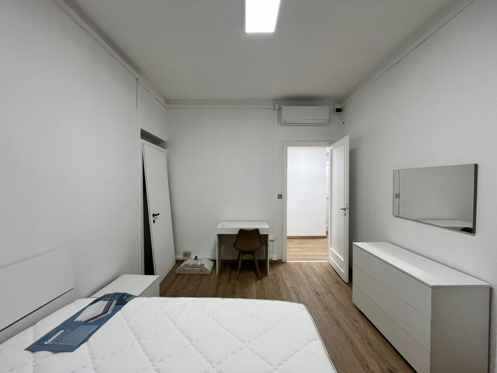 4-Bedroom Apartment in Corso Duca degli Abruzzi, Turin (1742780) ROOM 2