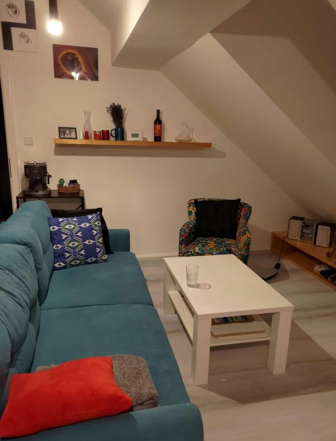 Appartement à louer pour 29 230 CZK/mois à Holešovice, U Smaltovny