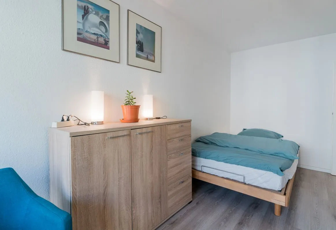 1-Bedroom Apartment in Florastraße, Berlin (1742853) ROOM 2