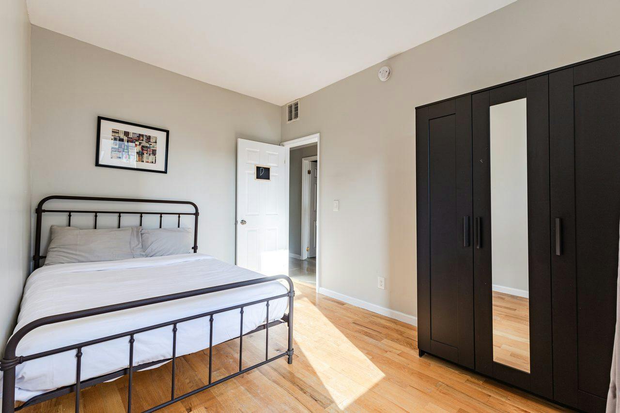 Apartment for rent for $2,069 per month in Brooklyn, Parkside Avenue