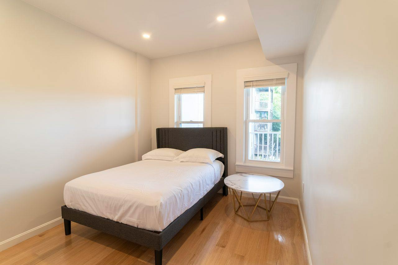 Apartment for rent for $1,789 per month in Boston, Mount Vernon Street