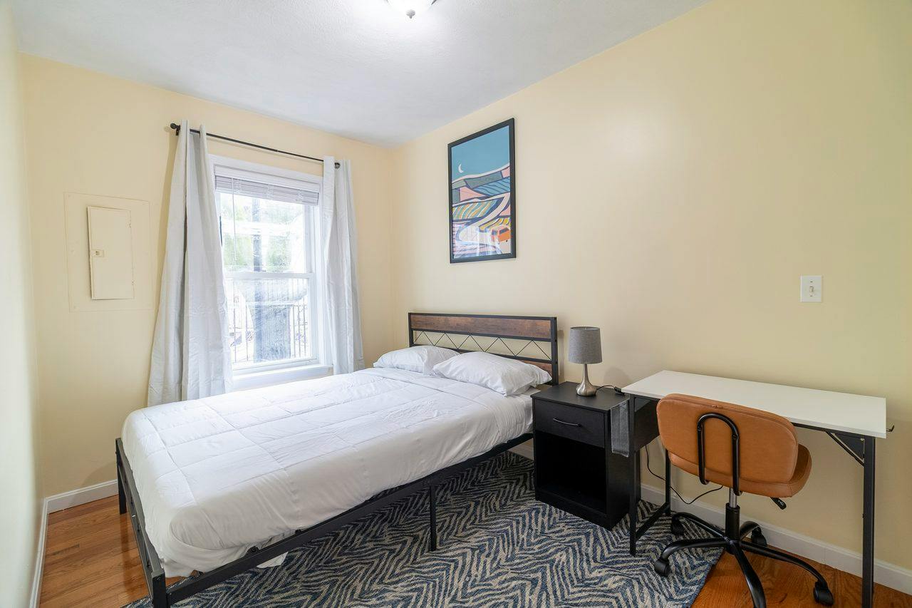 Paris Street, Boston, MA preview