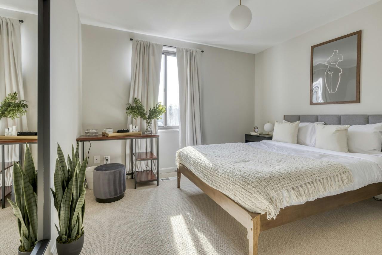 Apartment for rent for $1,970 per month in Washington, D.C., I Street Northeast