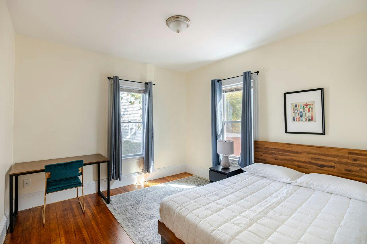 Квартира за оренду для $1,704 на місяць у Somerville, Charnwood Road