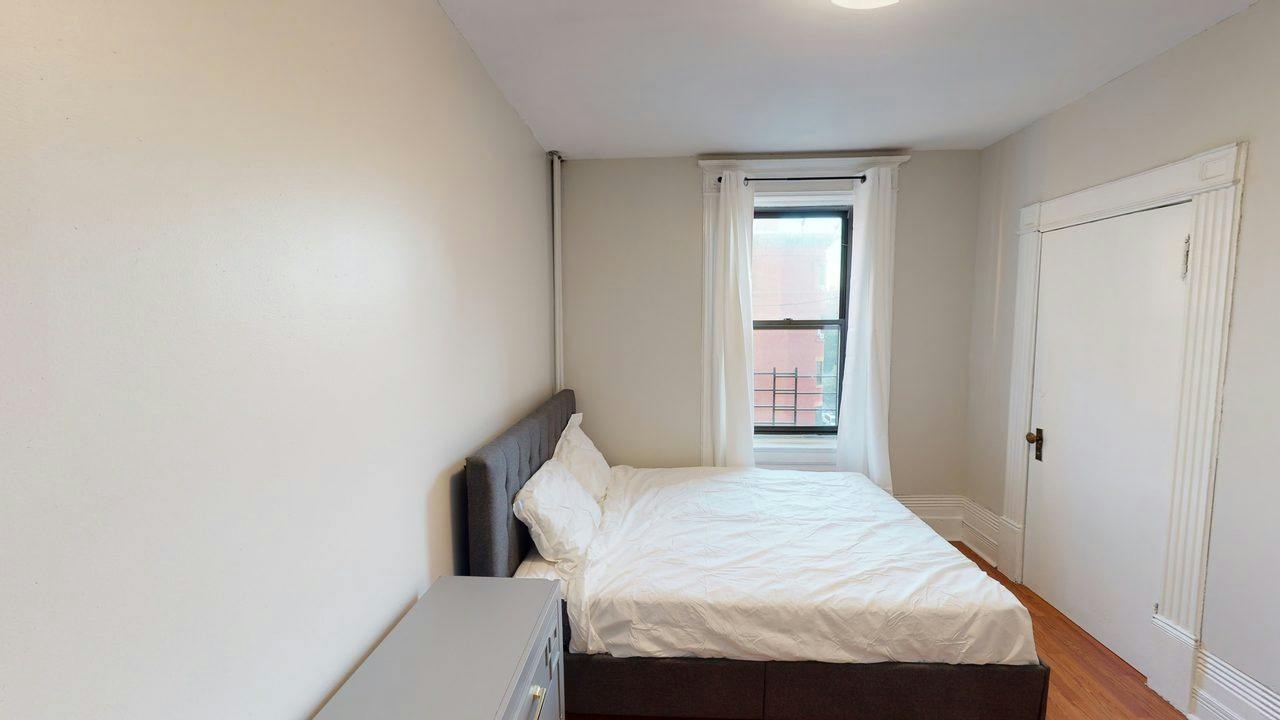 Apartamento en alquiler por 2024 € al mes en New York City, Adam Clayton Powell Junior Boulevard