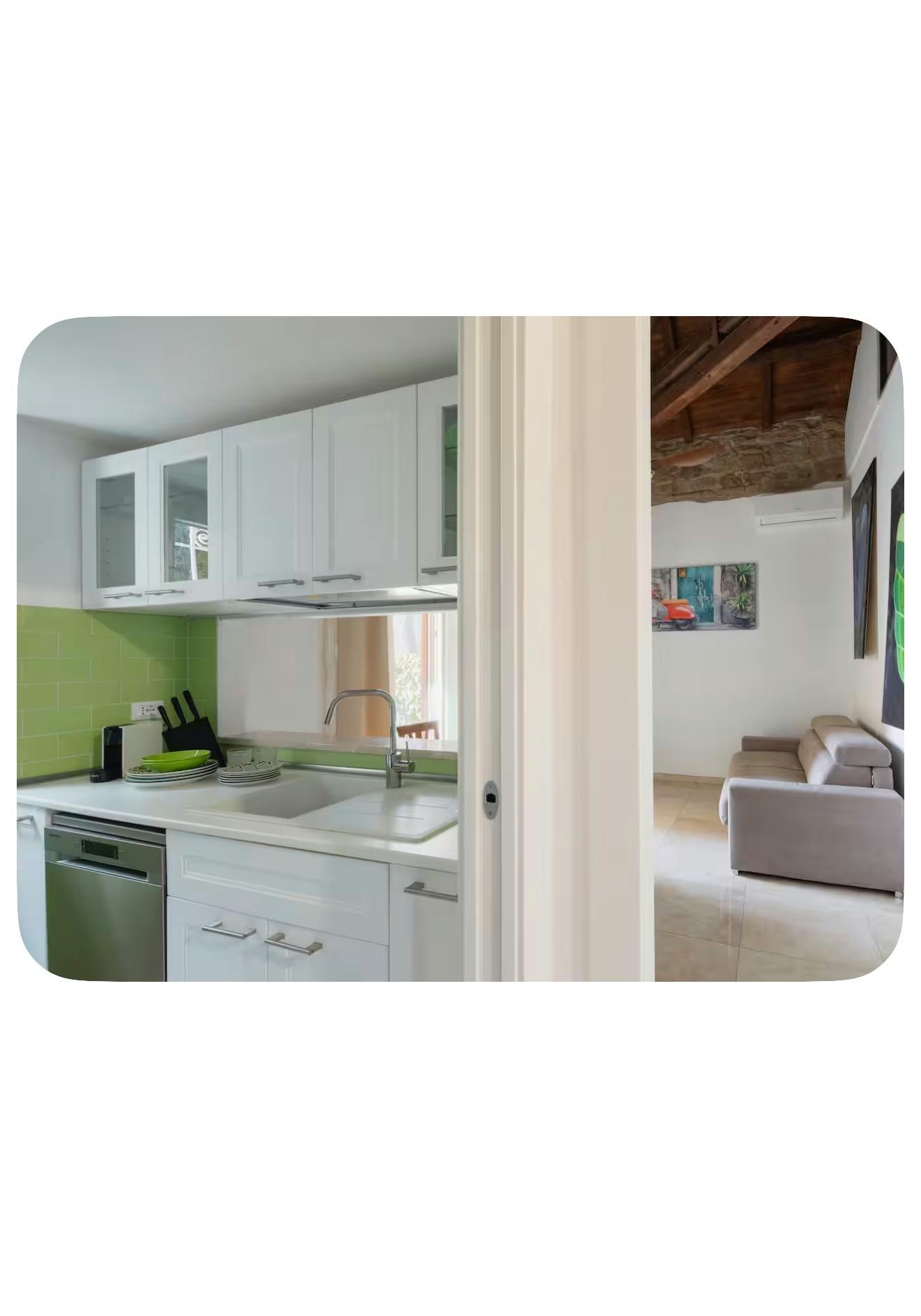 2-Bedroom House in Via Antonio Rubino, Rome (1743051) ROOM 2