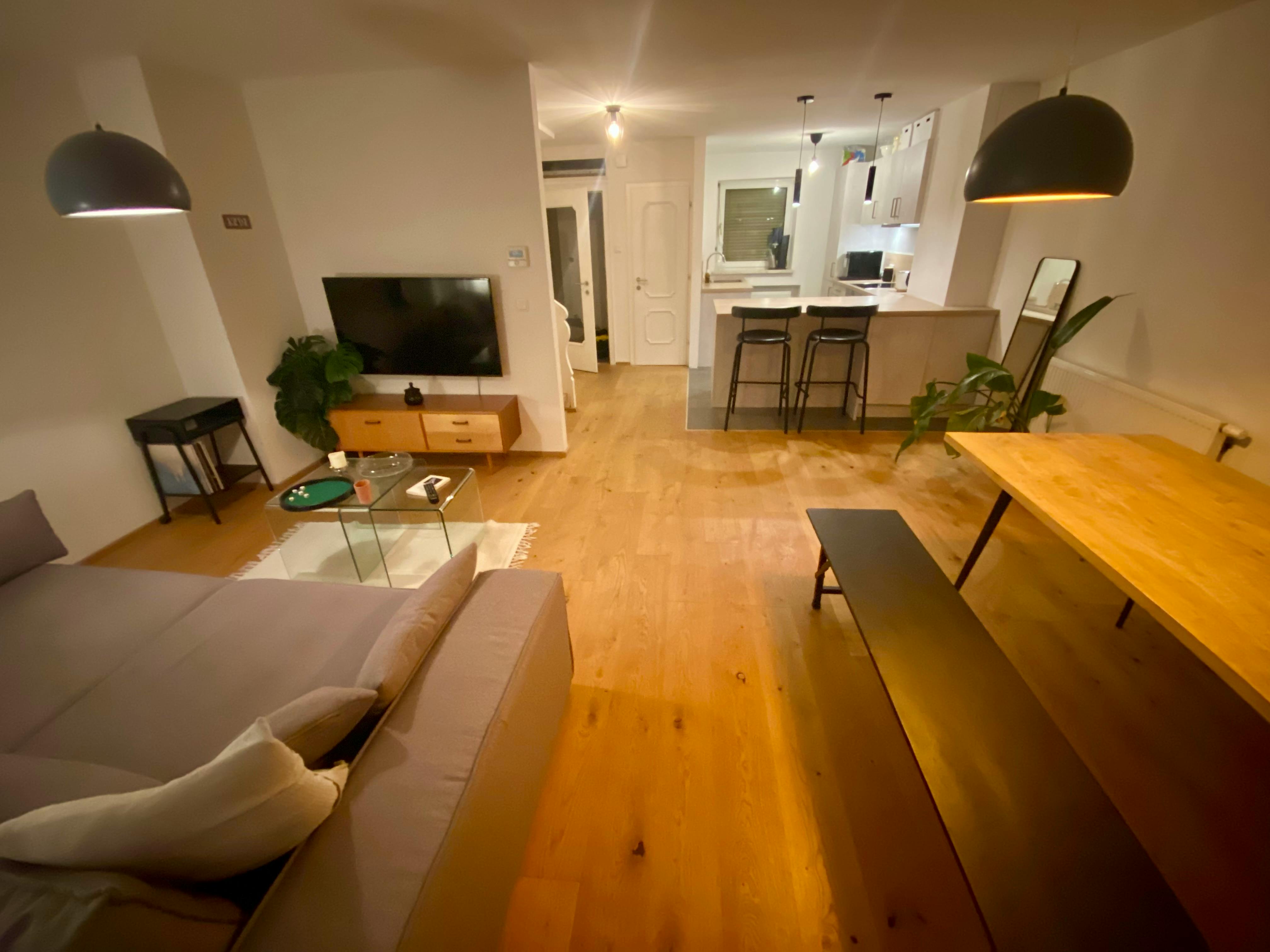 Maison à louer pour 3 500 €/mois à Hagenau, Kirchfeld