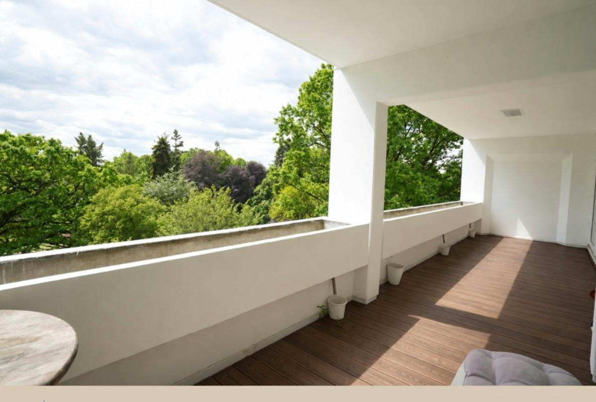 Apartment for rent for €2,050 per month in Erlangen, Rathsberger Straße