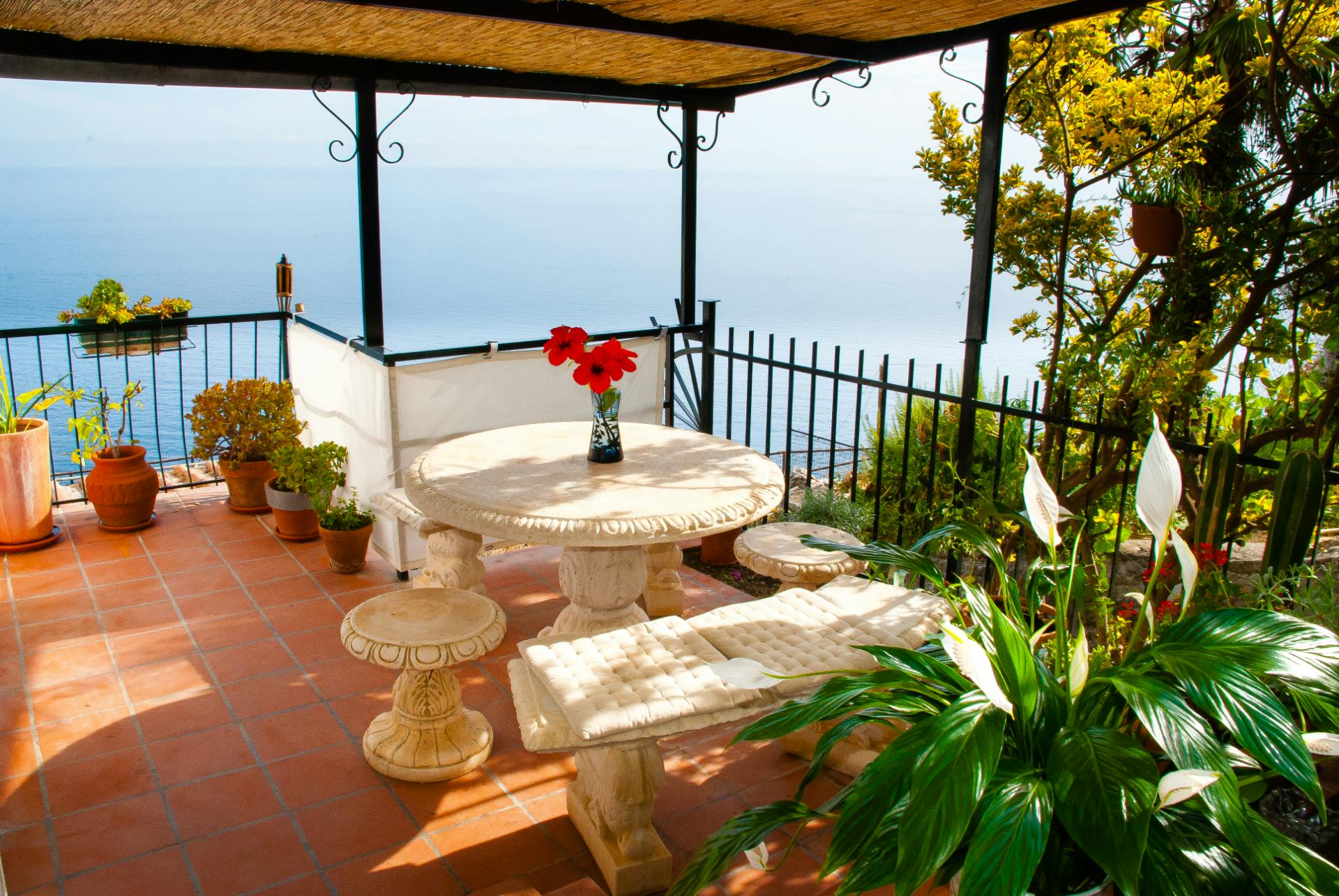 Apartment for rent for €1,100 per month in Grimaldi, Via Biretta