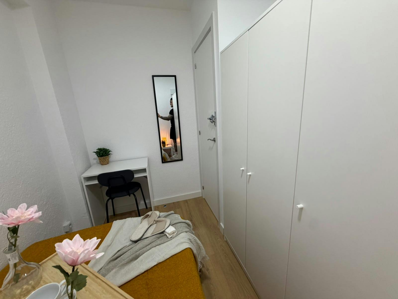 Private room in Calle de Valdecaleras, Madrid (1743243) ROOM 2