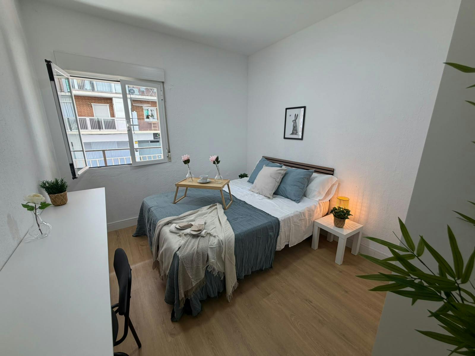 Private room in Calle de Valdecaleras, Madrid (1743256) room image 6