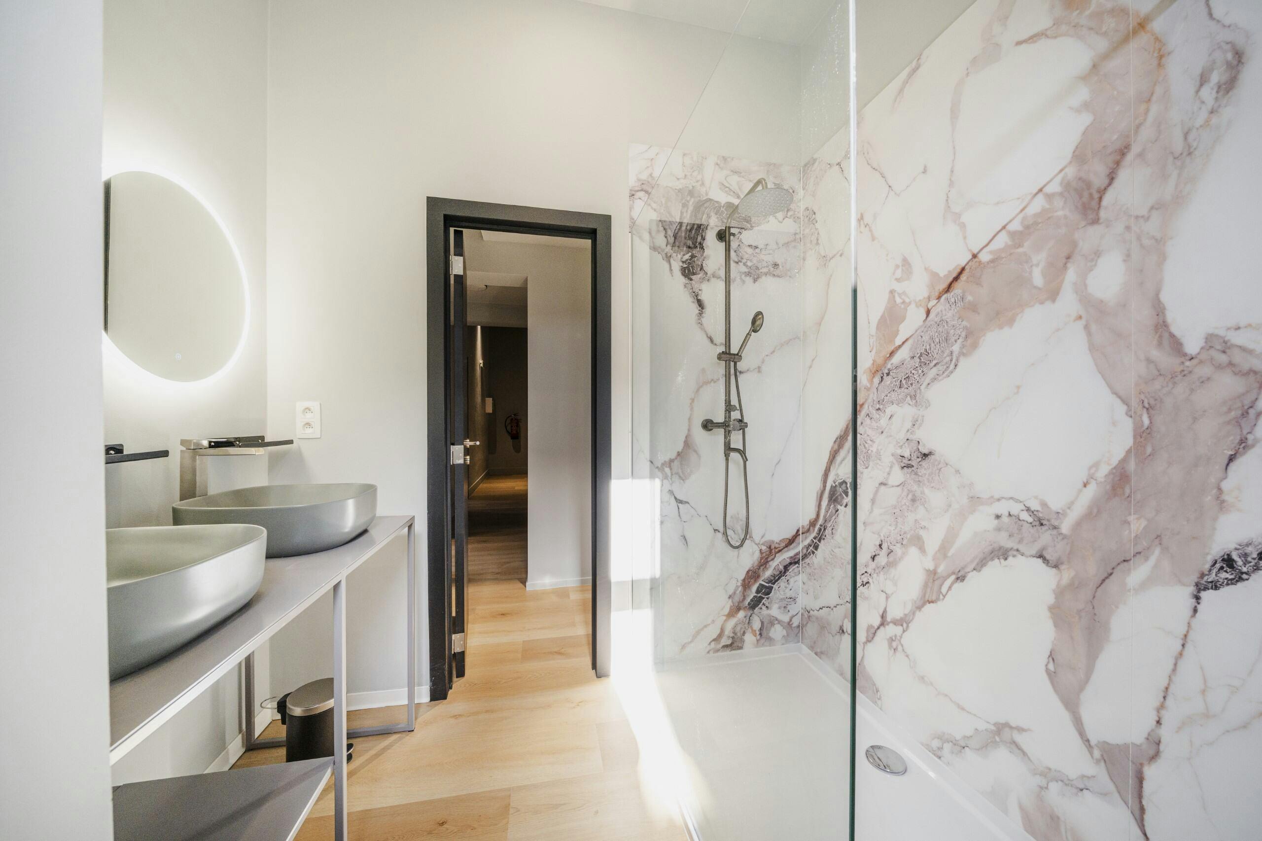 preview gallery tile