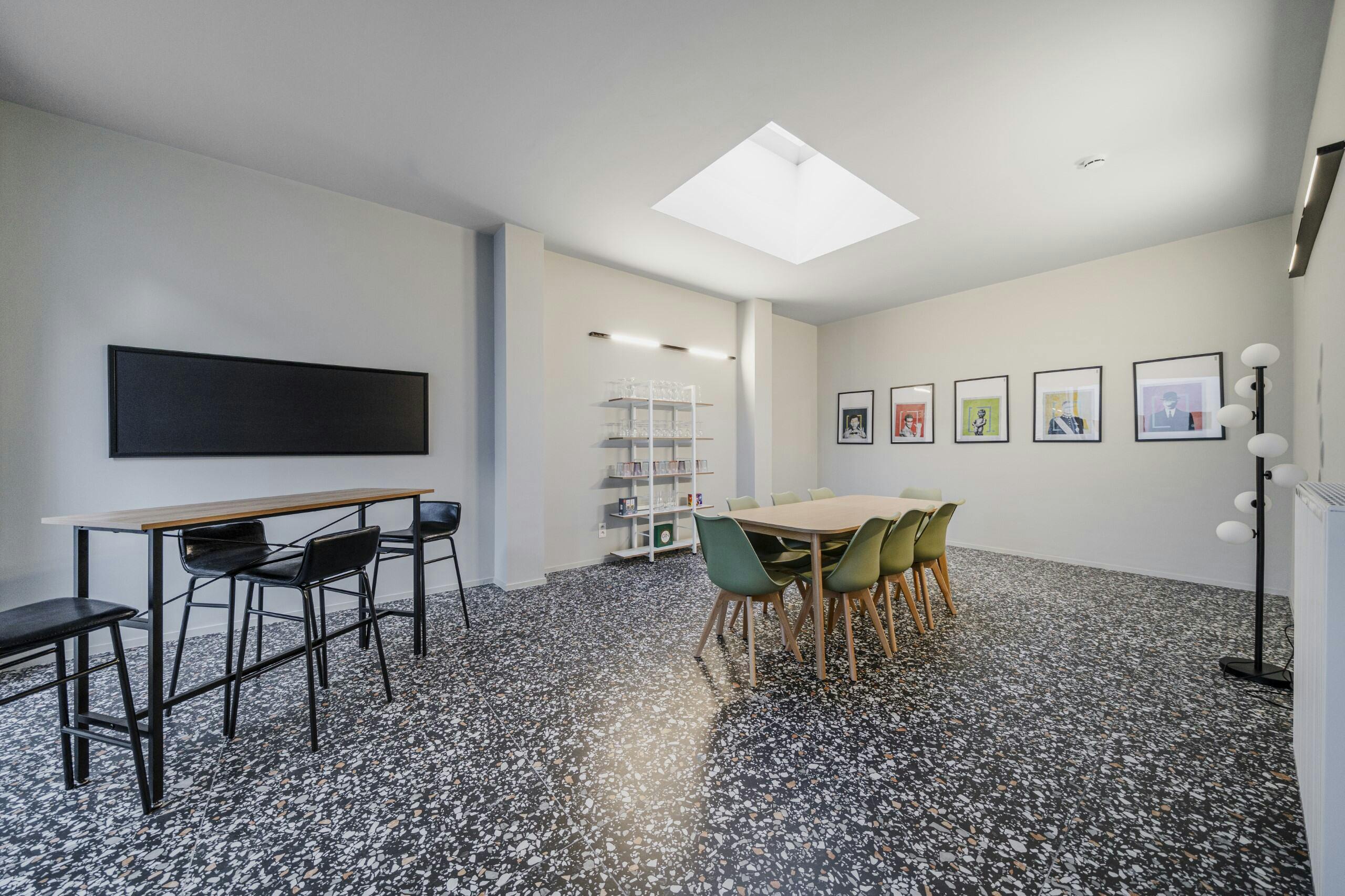 preview gallery tile