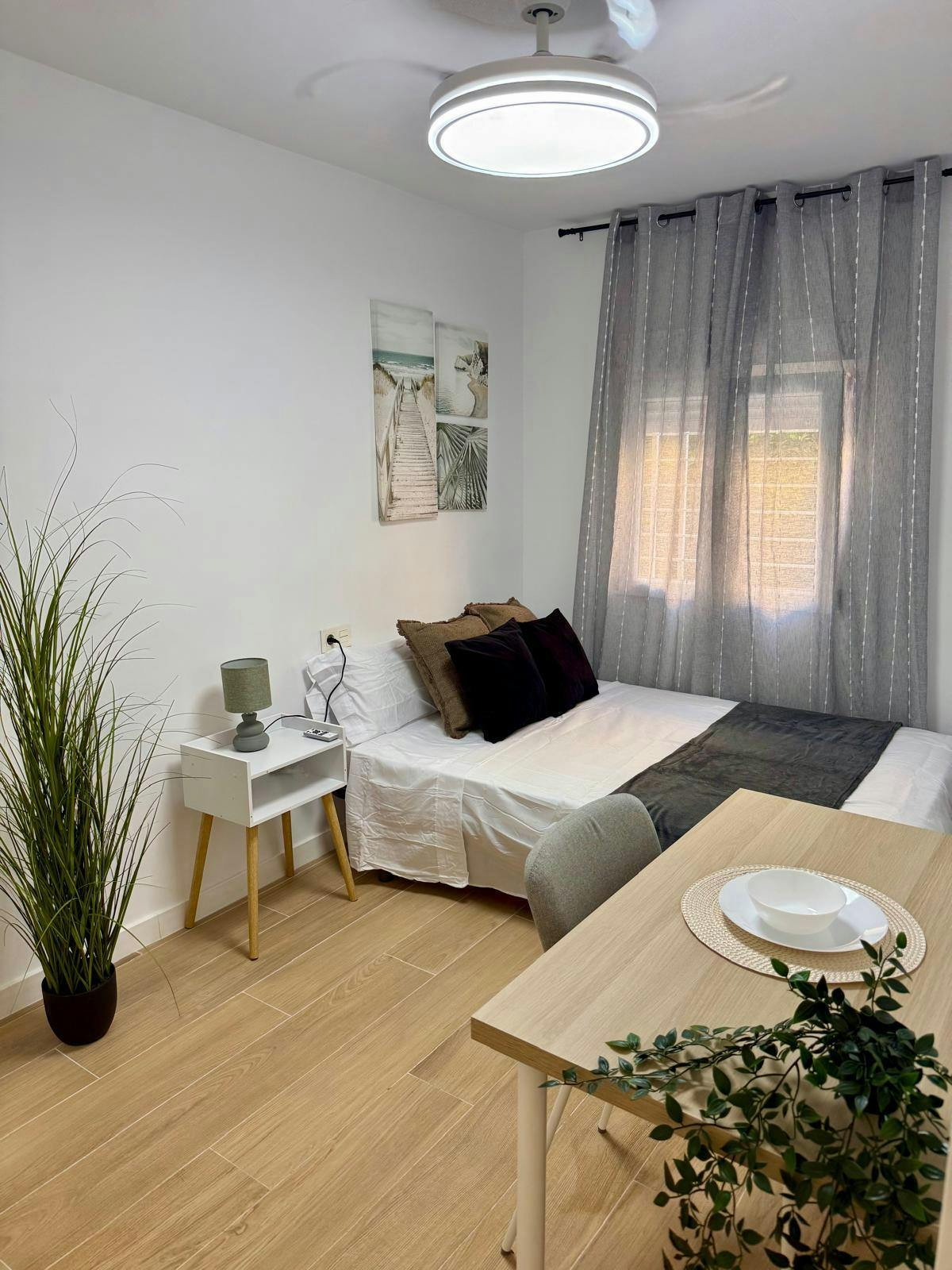 Quarto privado para alugar por € 360 por mês em Almería, Calle Tijola