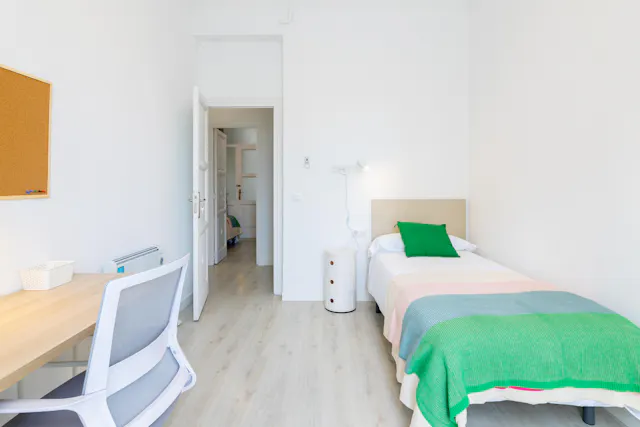 7-Bedroom Apartment in Carrer de Guillem de Castro, Valencia (1743306) room image 2