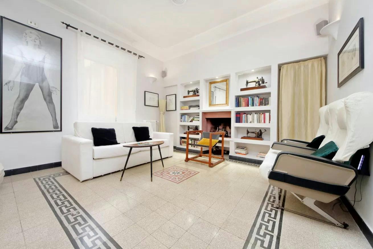 Via Clementina, Rome preview