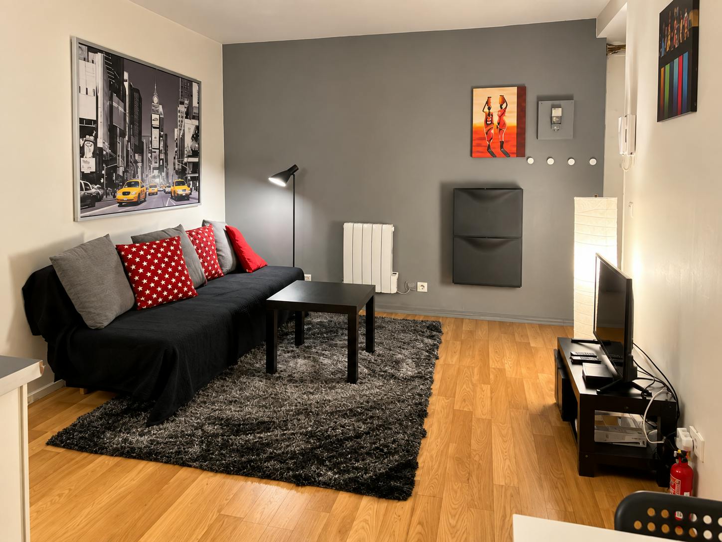 Apartment for rent for €1,210 per month in Lyon, Rue Royale