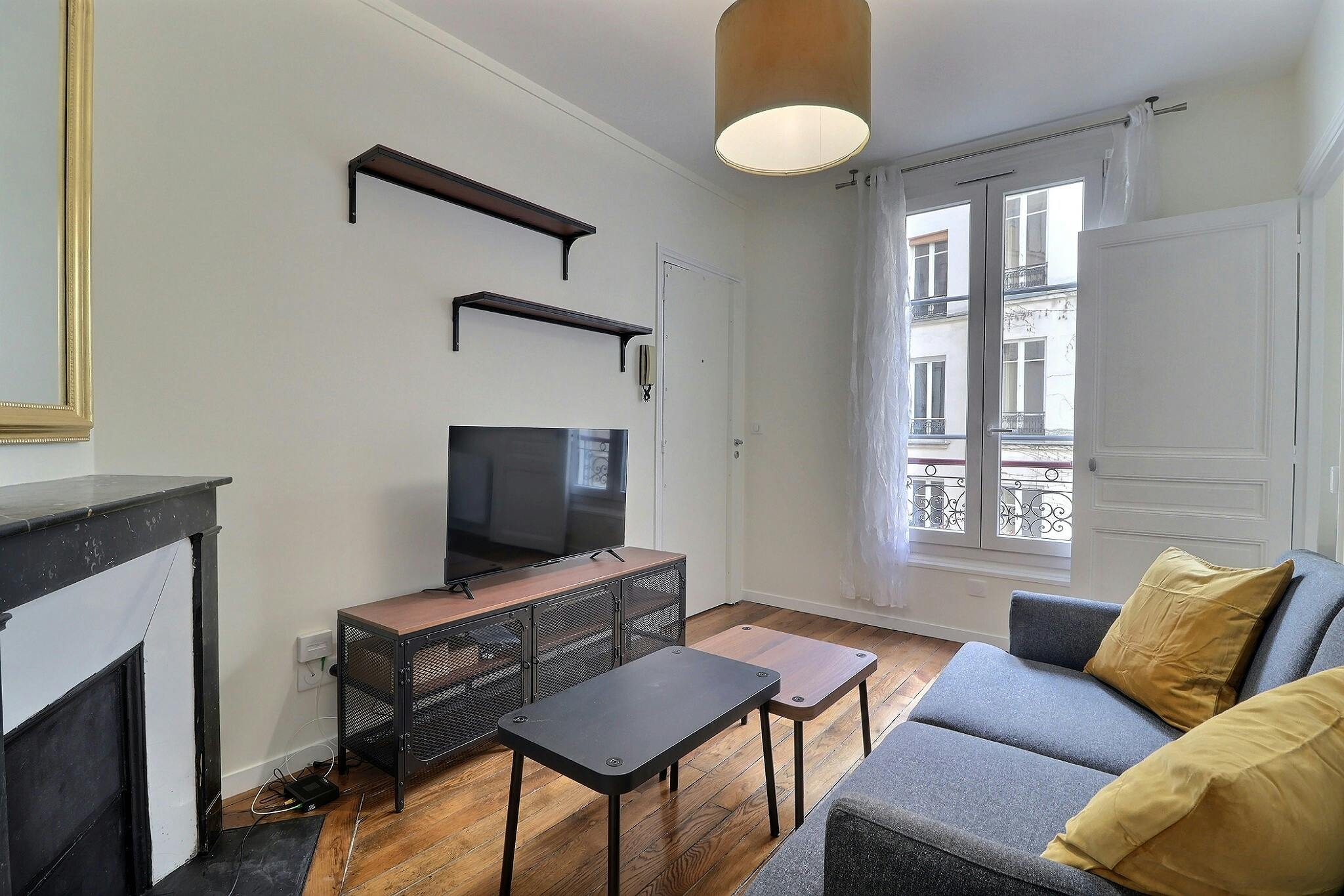 1-Bedroom Apartment in Rue Amyot, Paris (1743435) ROOM 2