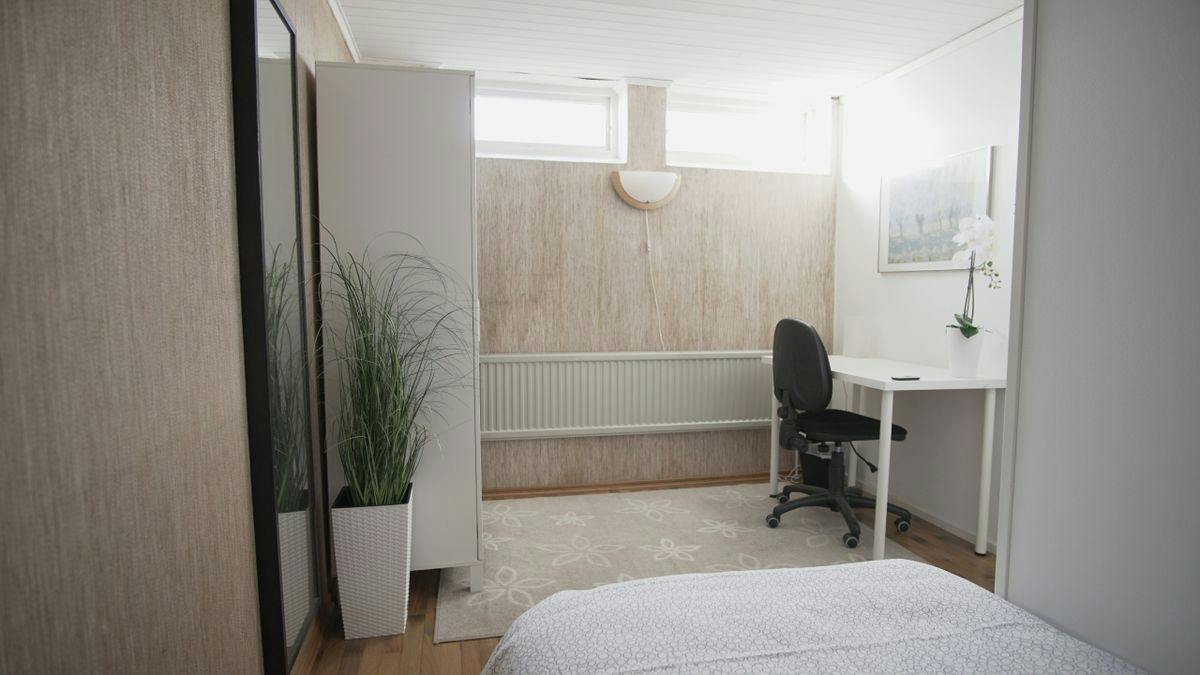 Private room for rent for SEK 5,900 per month in Hisings Backa, Häradsdomarevägen