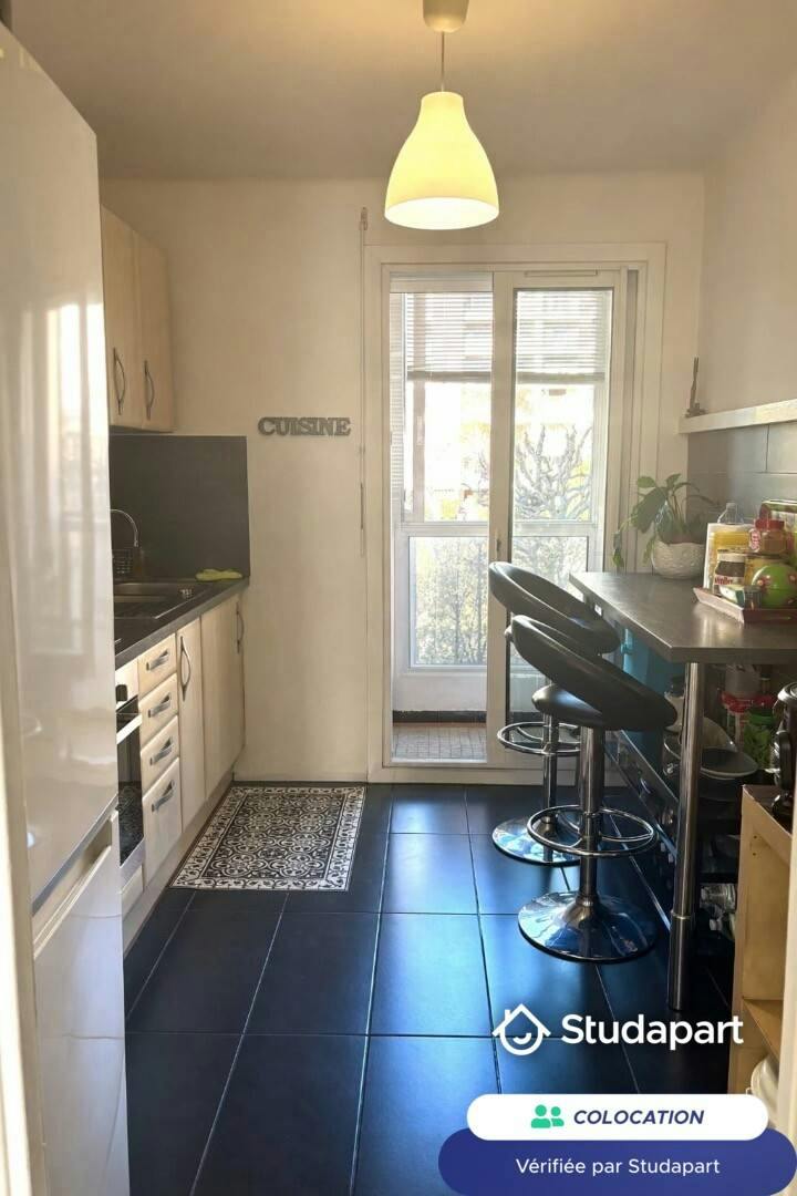 Private room for rent on Parc Dromel, Marseille - Plus