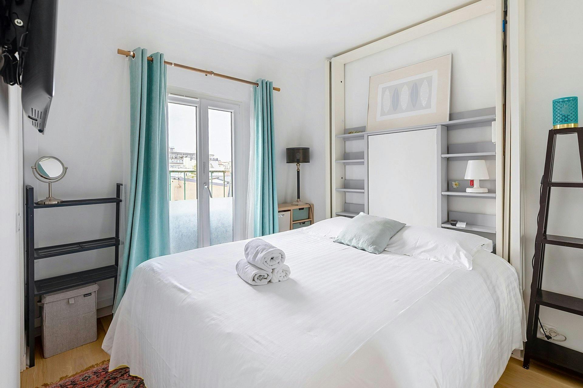 1-Bedroom Apartment in Rue Surcouf, Paris (1743542) ROOM 1