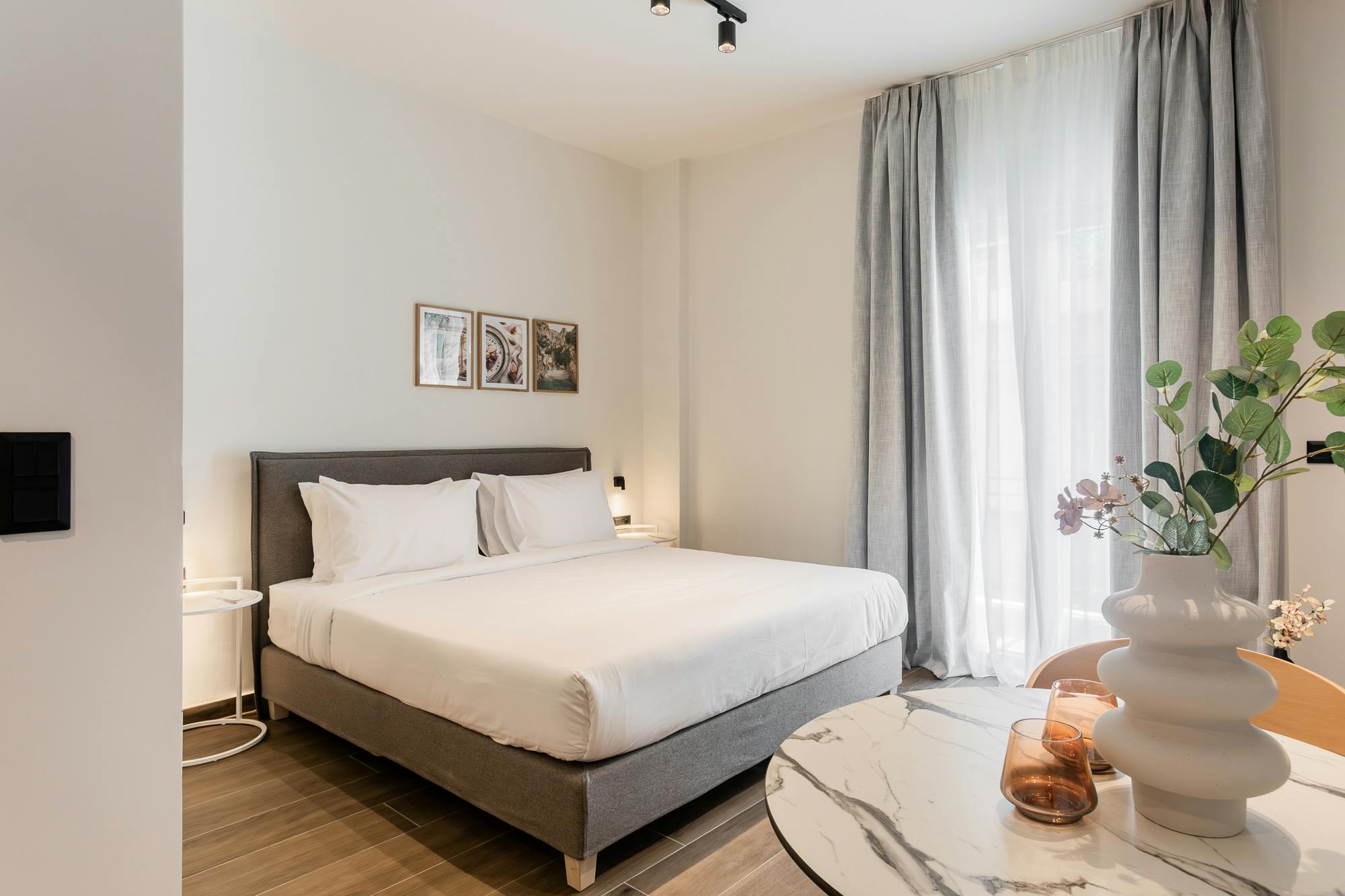 Kleomenous, Athina preview