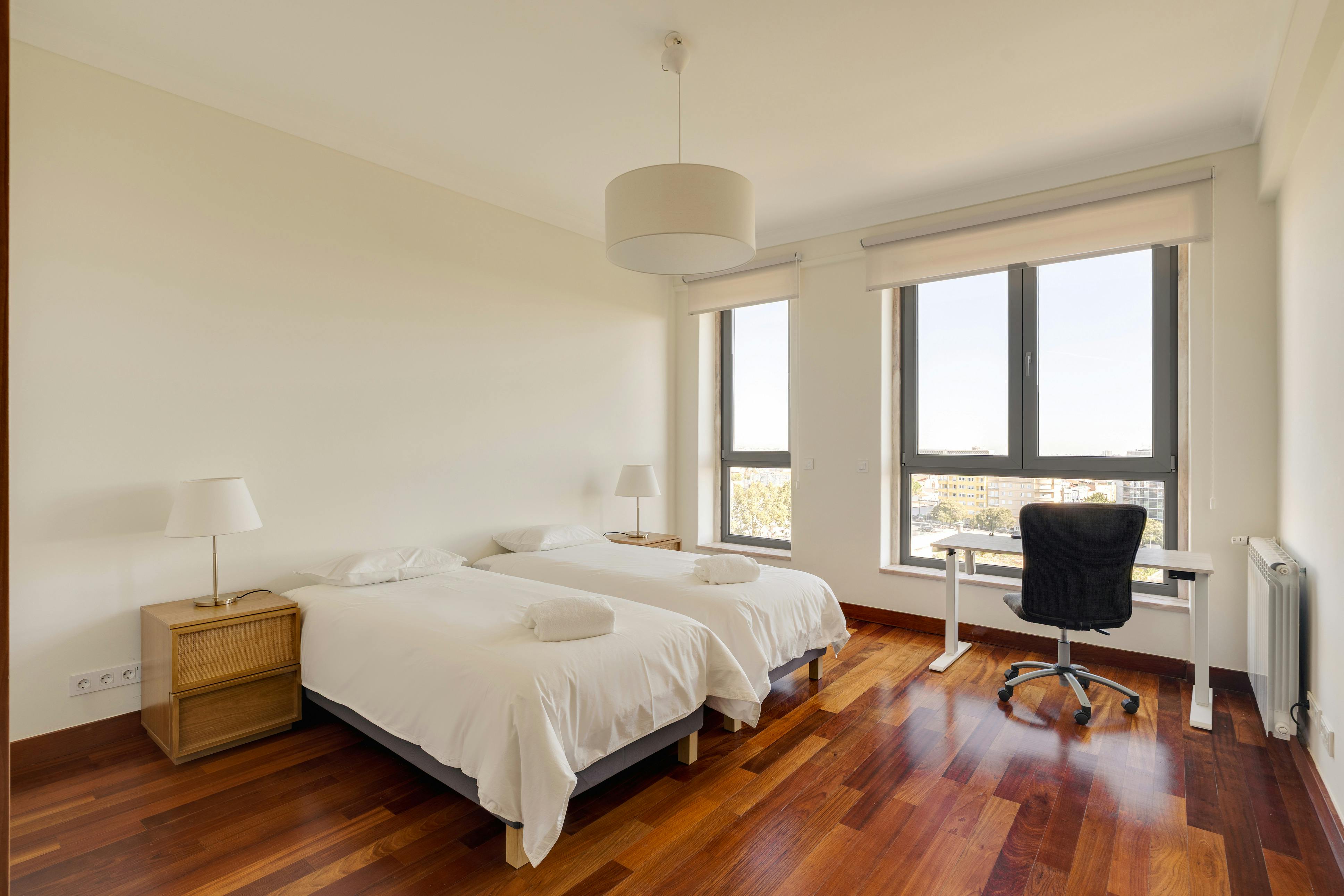3-Bedroom Apartment in Avenida Conselheiro Fernando de Sousa, Lisbon (1743603) ROOM 4