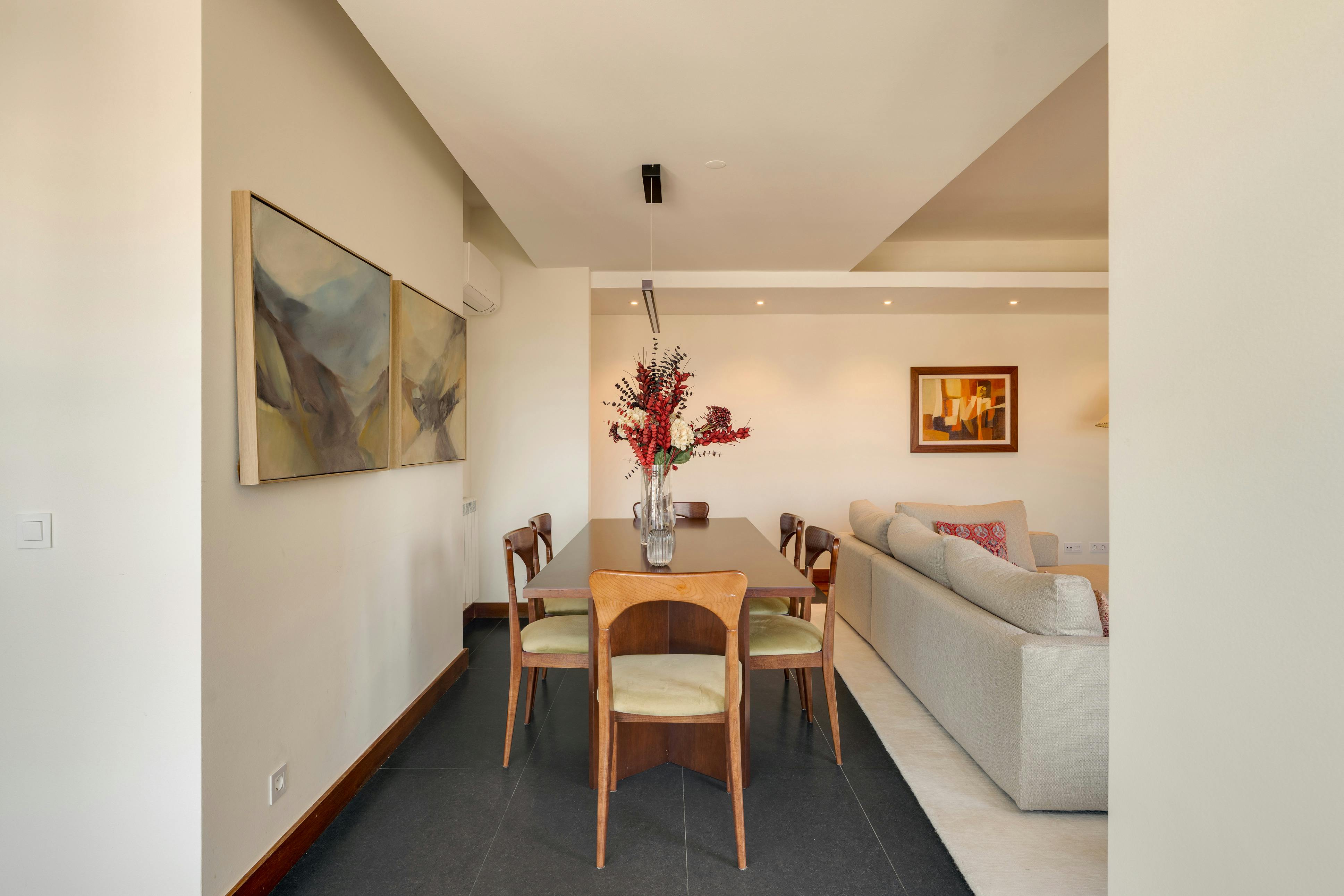 3-Bedroom Apartment in Avenida Conselheiro Fernando de Sousa, Lisbon (1743603) ROOM 1