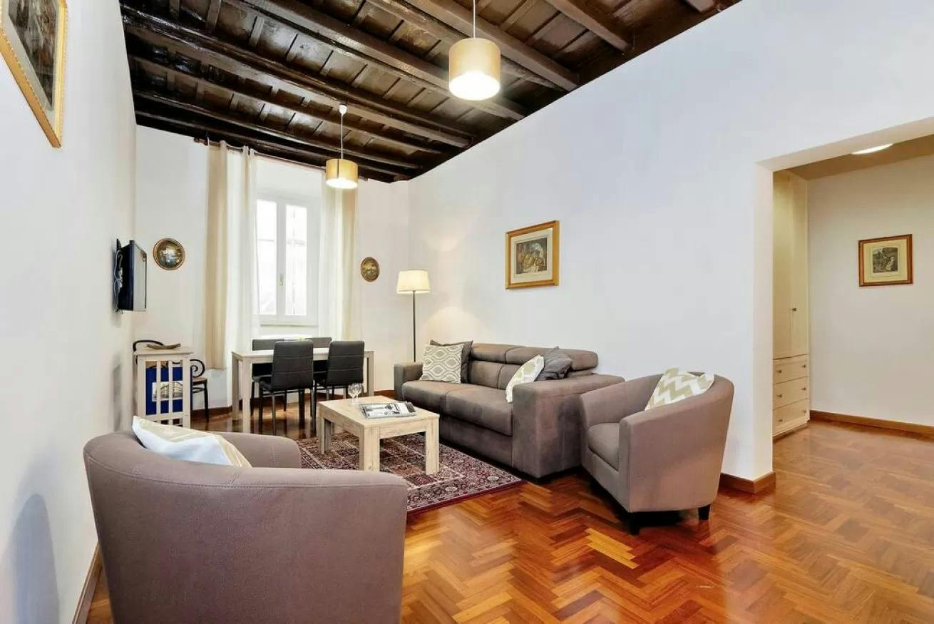 Via del Pellegrino, Rome preview