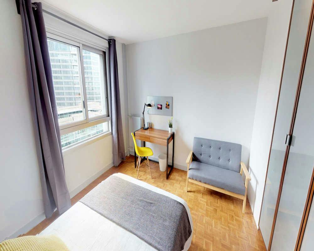Private room in Square Henri Regnault, Courbevoie (1743763) room image 2