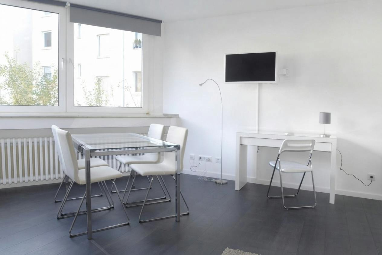 Estudio  en alquiler por 1090 € al mes en Düsseldorf, Bilker Allee
