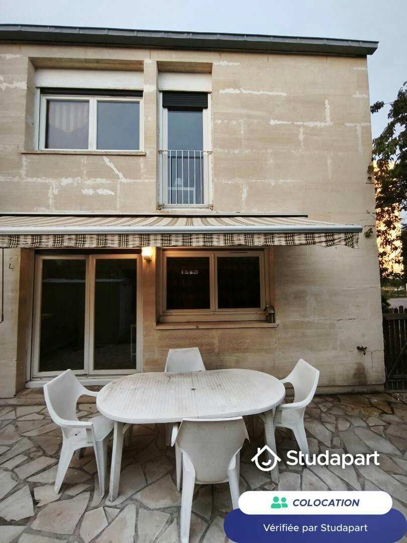Private room for rent for €450 per month in Épinay-sous-Sénart, Rue du Petit Pont