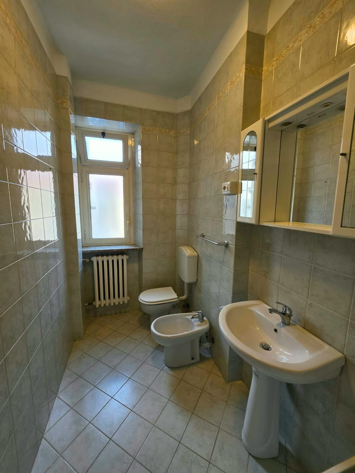 2-Bedroom Apartment in Via Vincenzo Lancia, Turin (1744165) ROOM 3