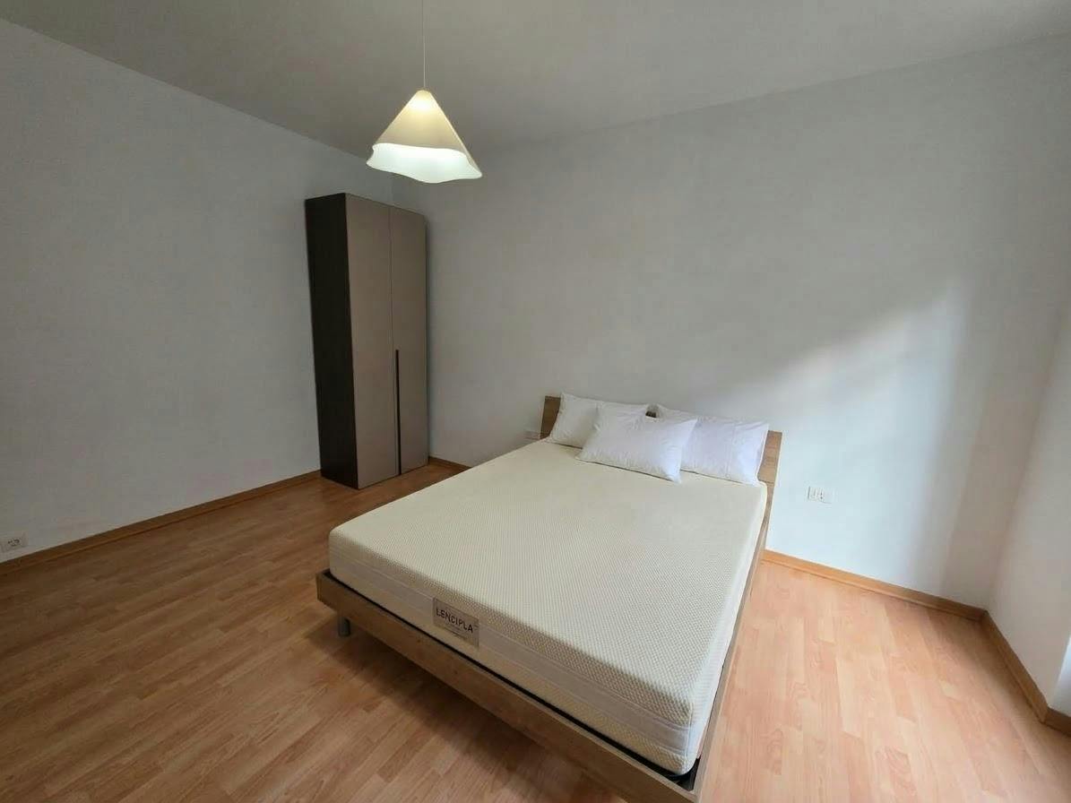 2-Bedroom Apartment in Via Vincenzo Lancia, Turin (1744165) ROOM 4