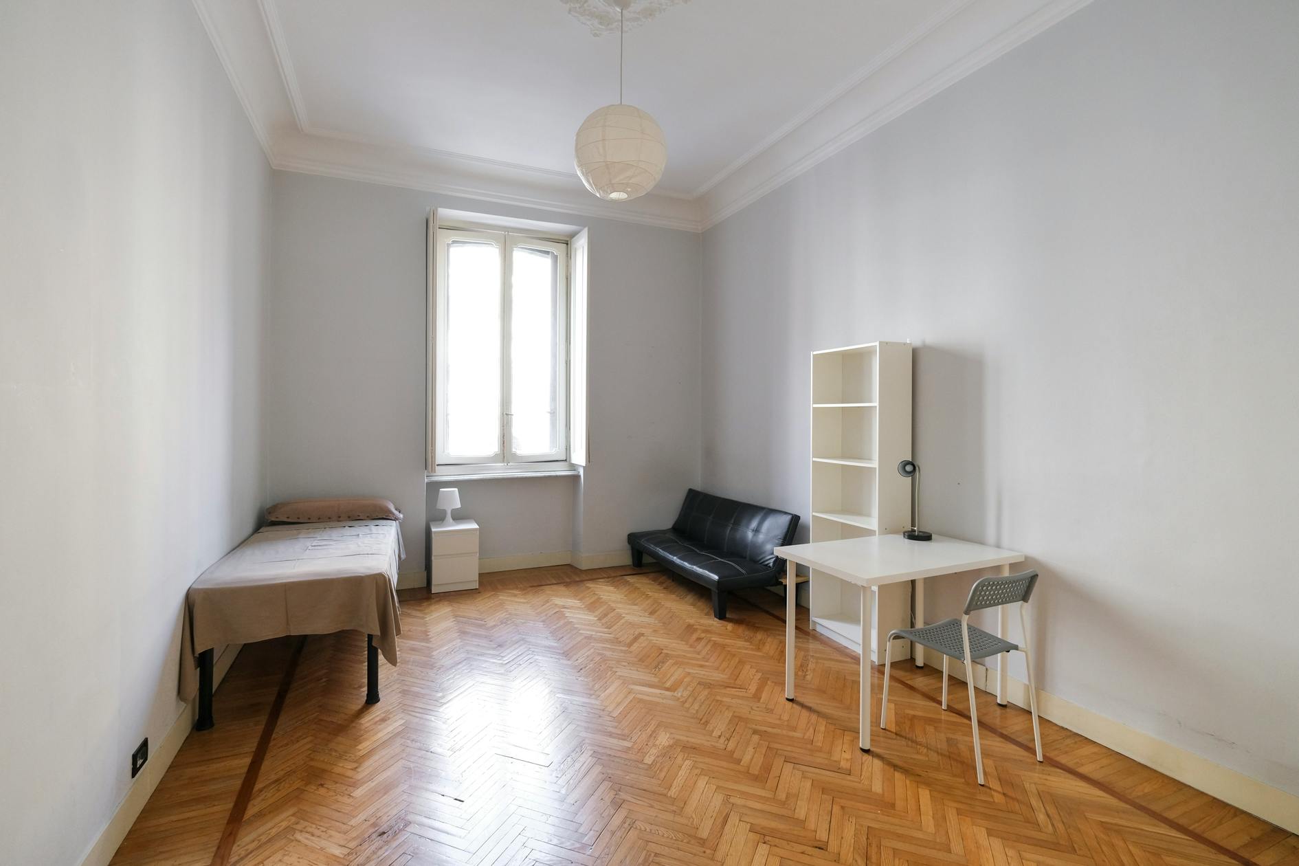 Private room in Corso Svizzera, Turin (1744169) room image 1