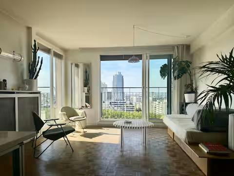 2-Bedroom Apartment in Quai de la Loire, Paris (1744223) ROOM 3