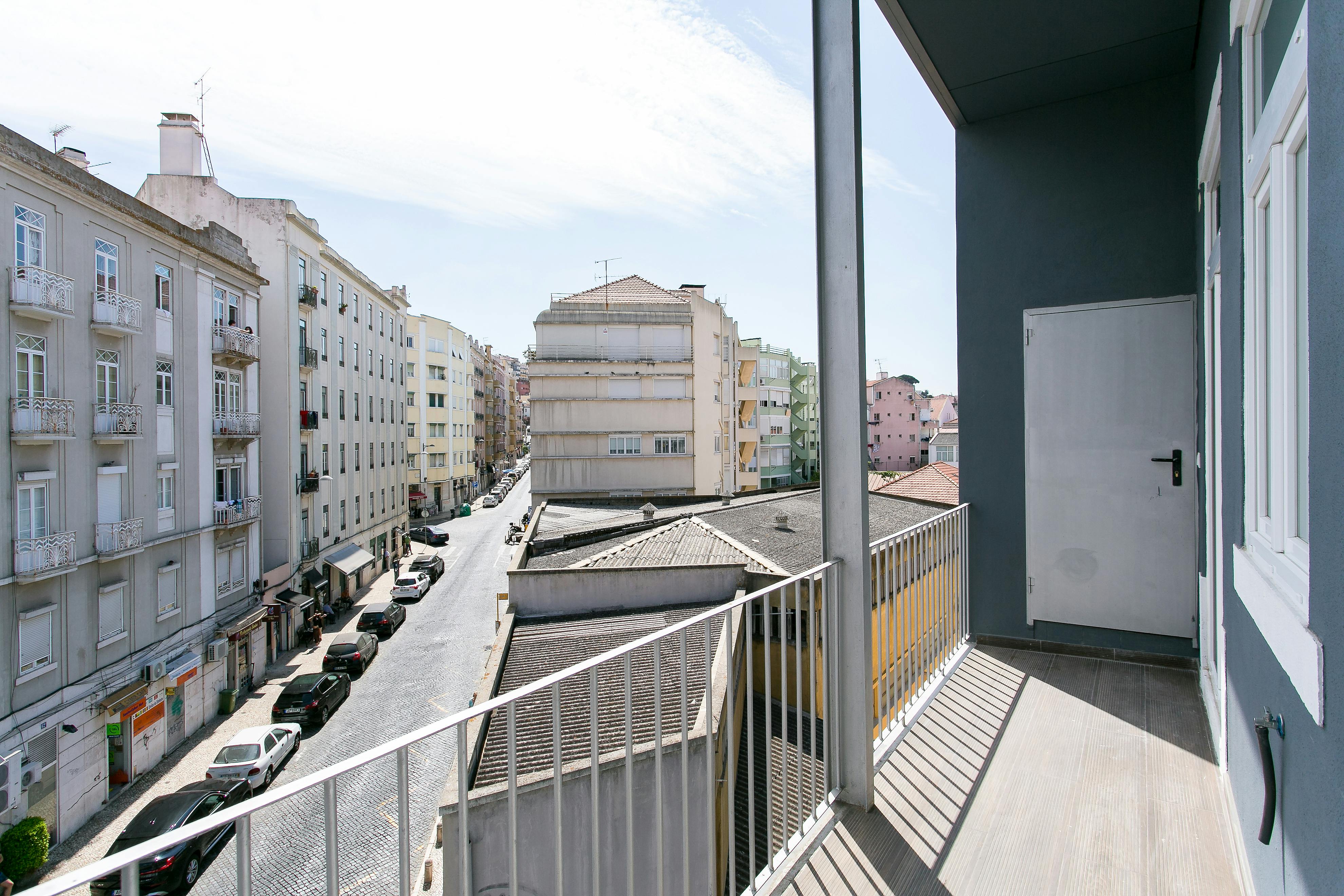 Private room in Avenida Almirante Reis, Lisbon (1744253) room image 6