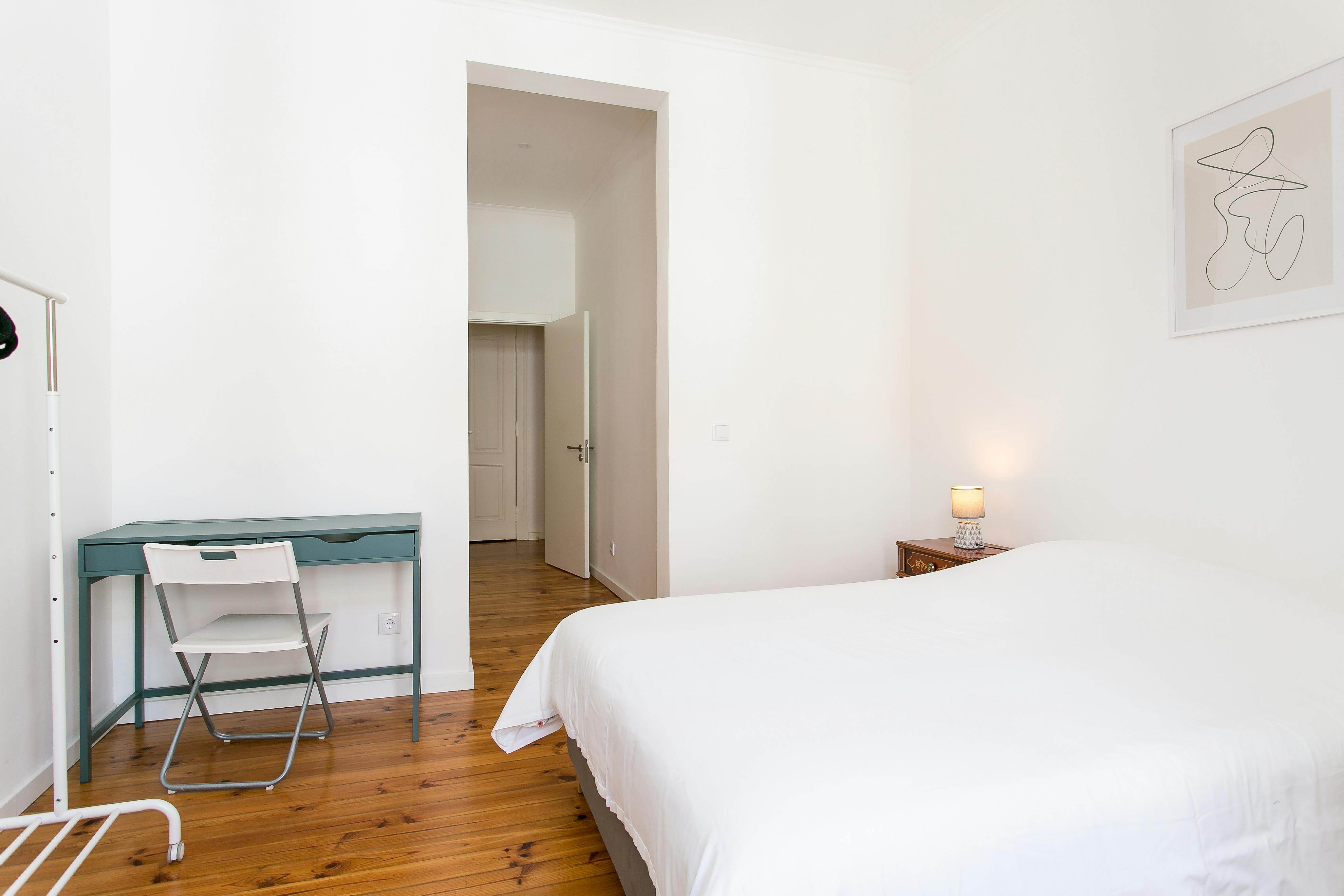 Private room in Avenida Almirante Reis, Lisbon (1744262) room image 2