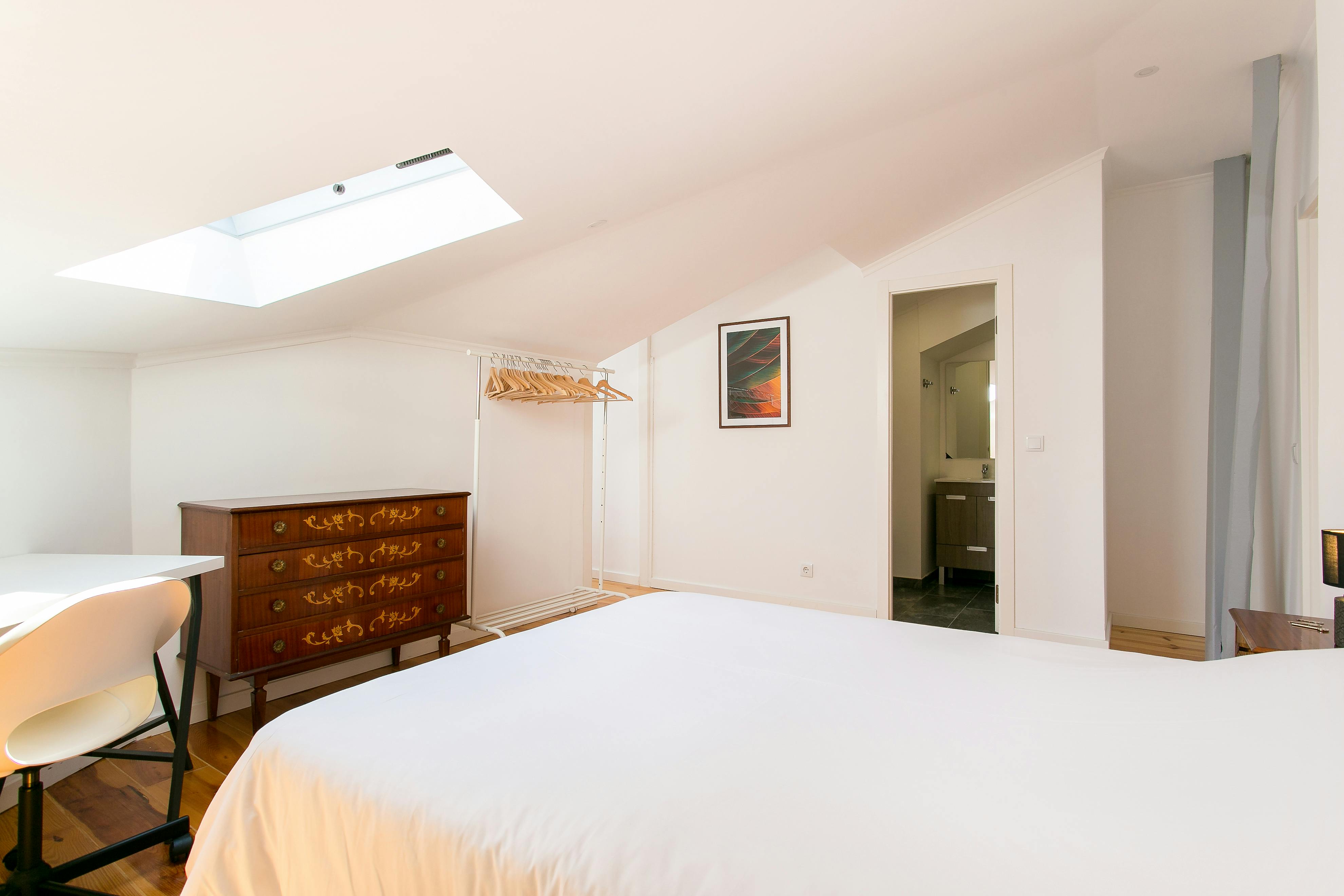 Private room in Avenida Almirante Reis, Lisbon (1744280) room image 2