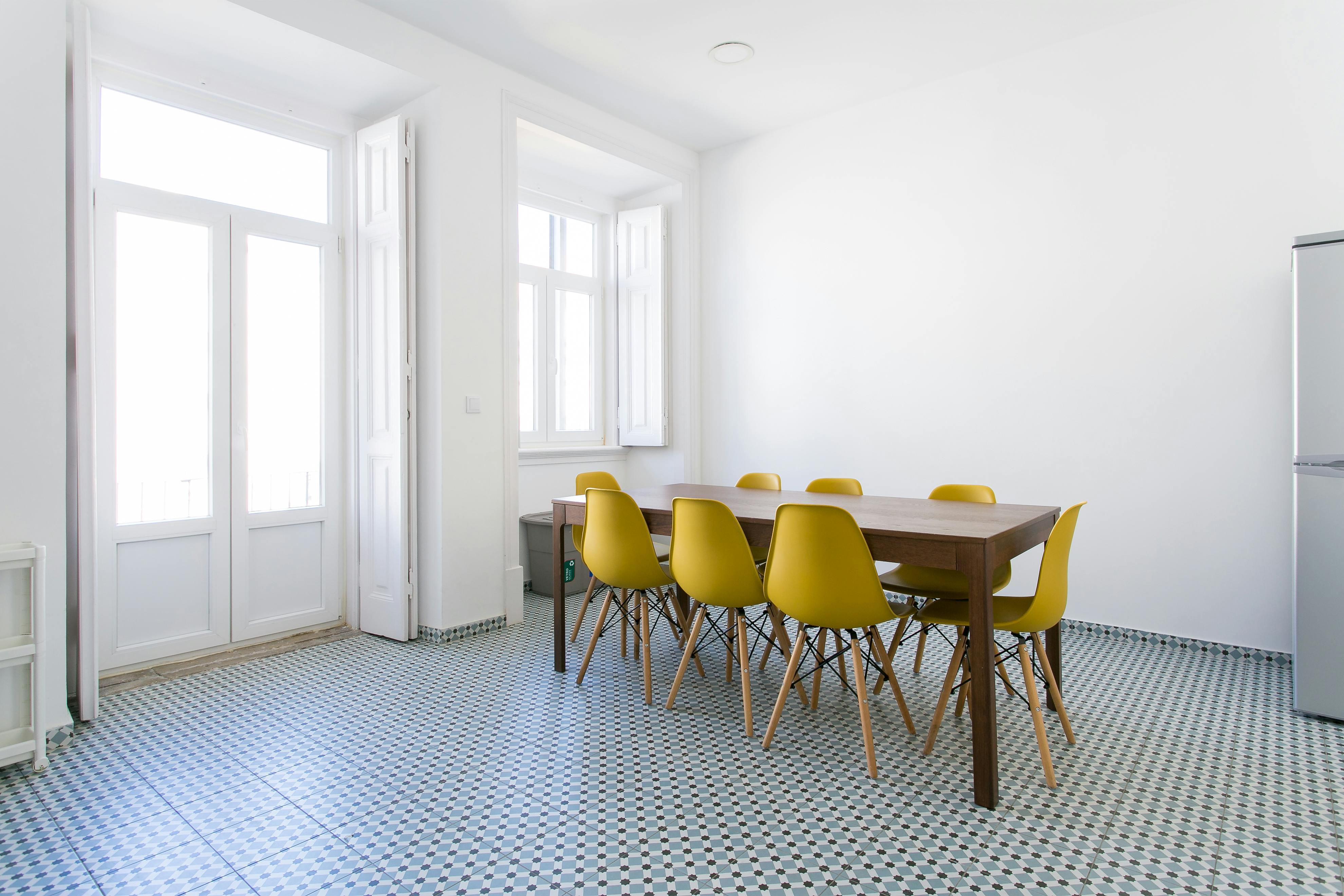 Private room in Avenida Almirante Reis, Lisbon (1744301) room image 8