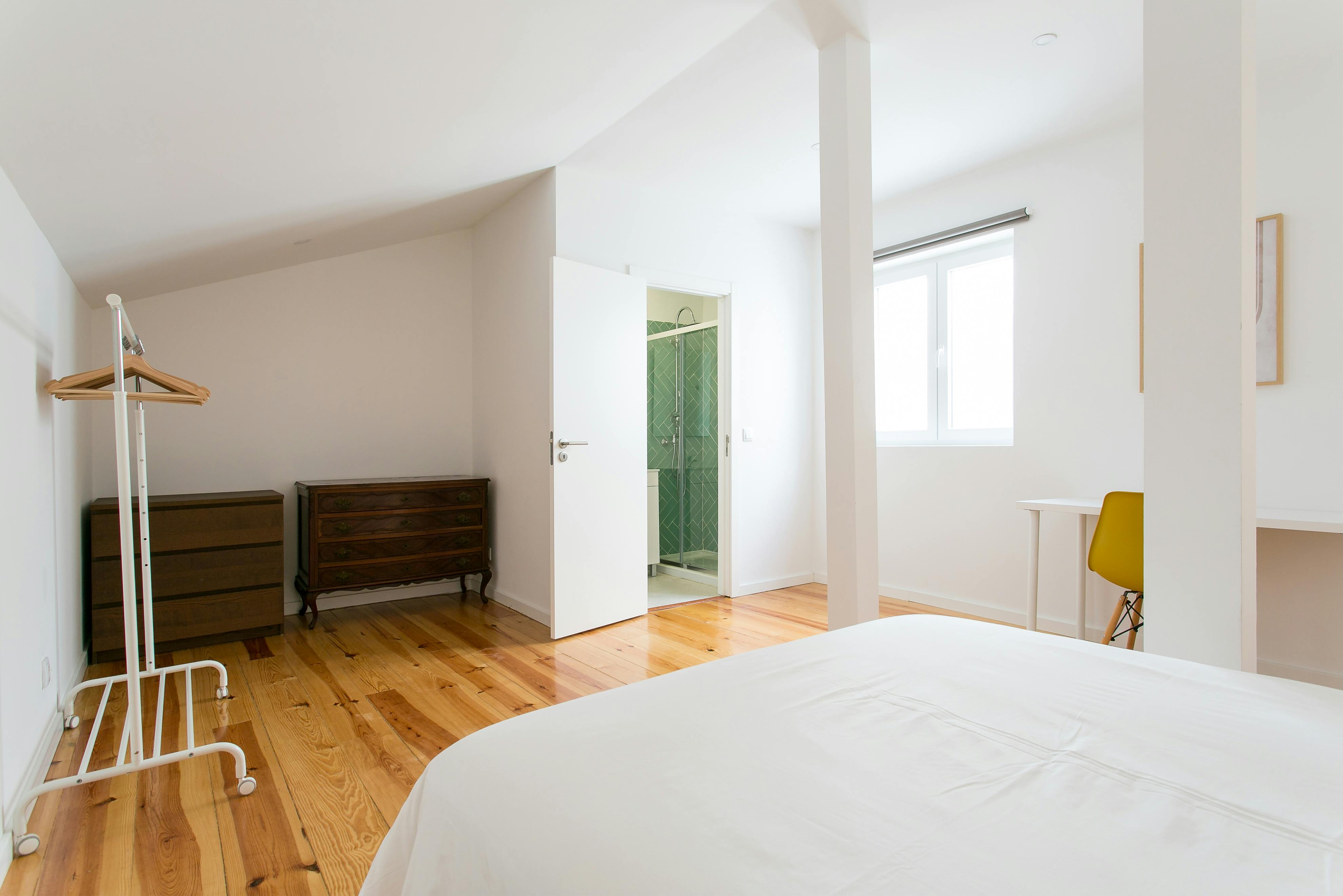 Private room in Avenida Almirante Reis, Lisbon (1744301) room image 2