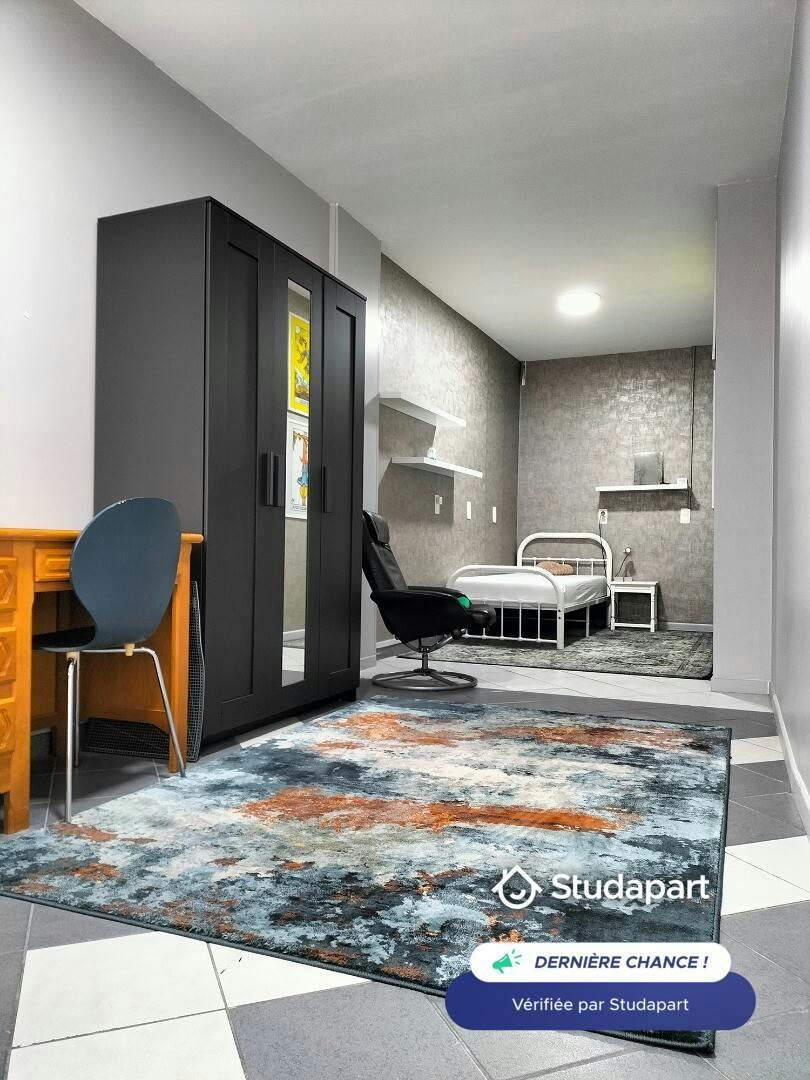 WG-Zimmer zu mieten für 435 € pro Monat in Herstal, Rue Large Voie