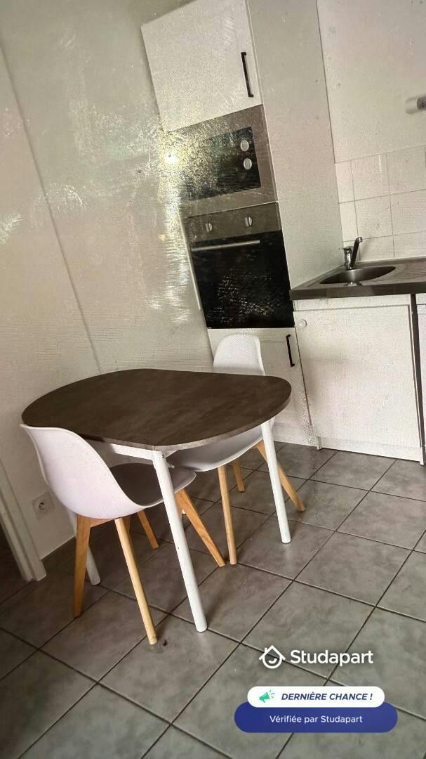 Appartement à louer pour 787 €/mois à Saint-Barthélemy-d’Anjou, Chemin de Villechien