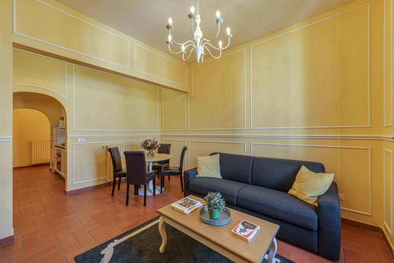 1-Bedroom Apartment in Via Pietro Thouar, Florence (1744408) ROOM 2