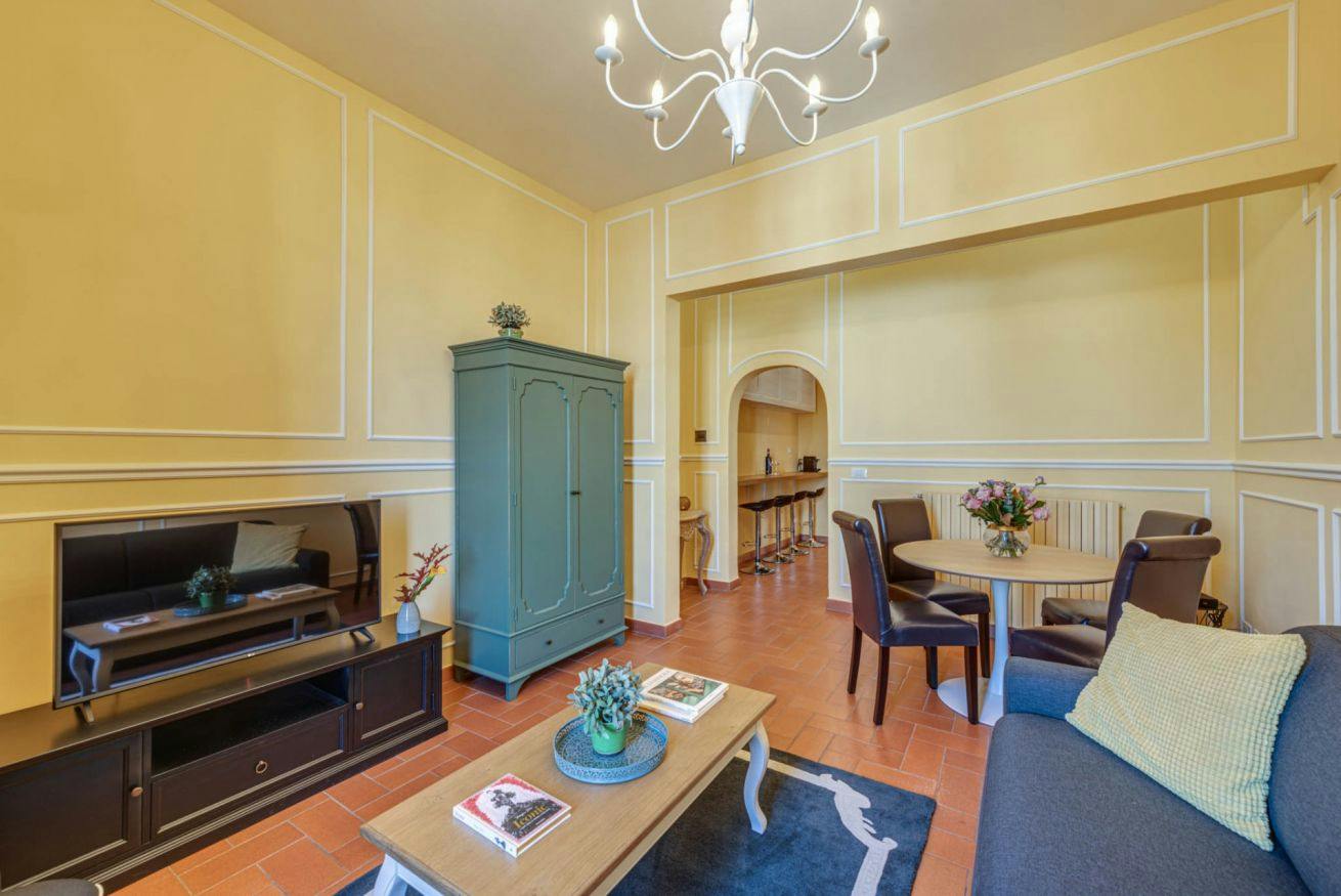 1-Bedroom Apartment in Via Pietro Thouar, Florence (1744408) ROOM 1