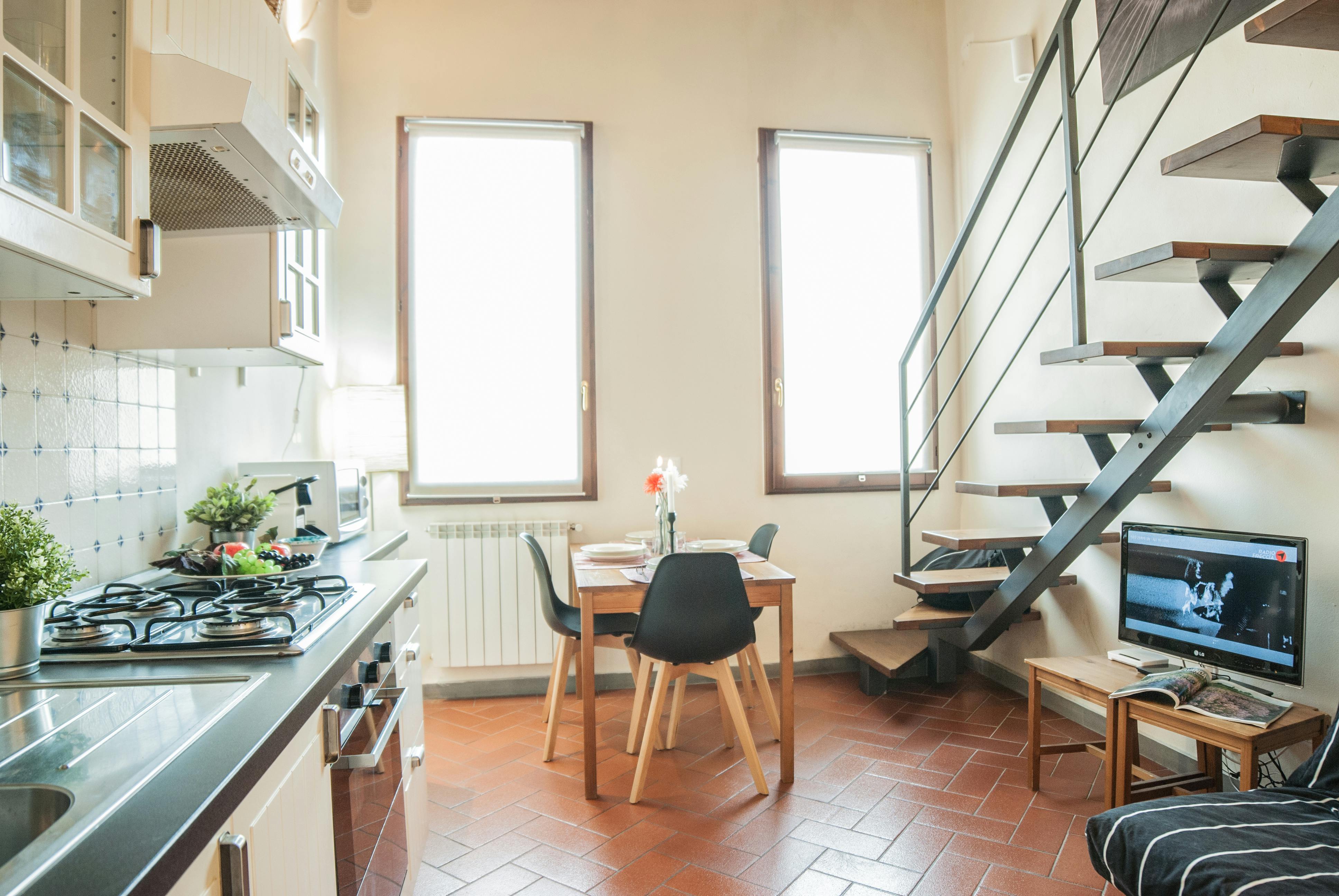 Квартира сдается в аренду за 1 400 € в месяц в Florence, Borgo Ognissanti
