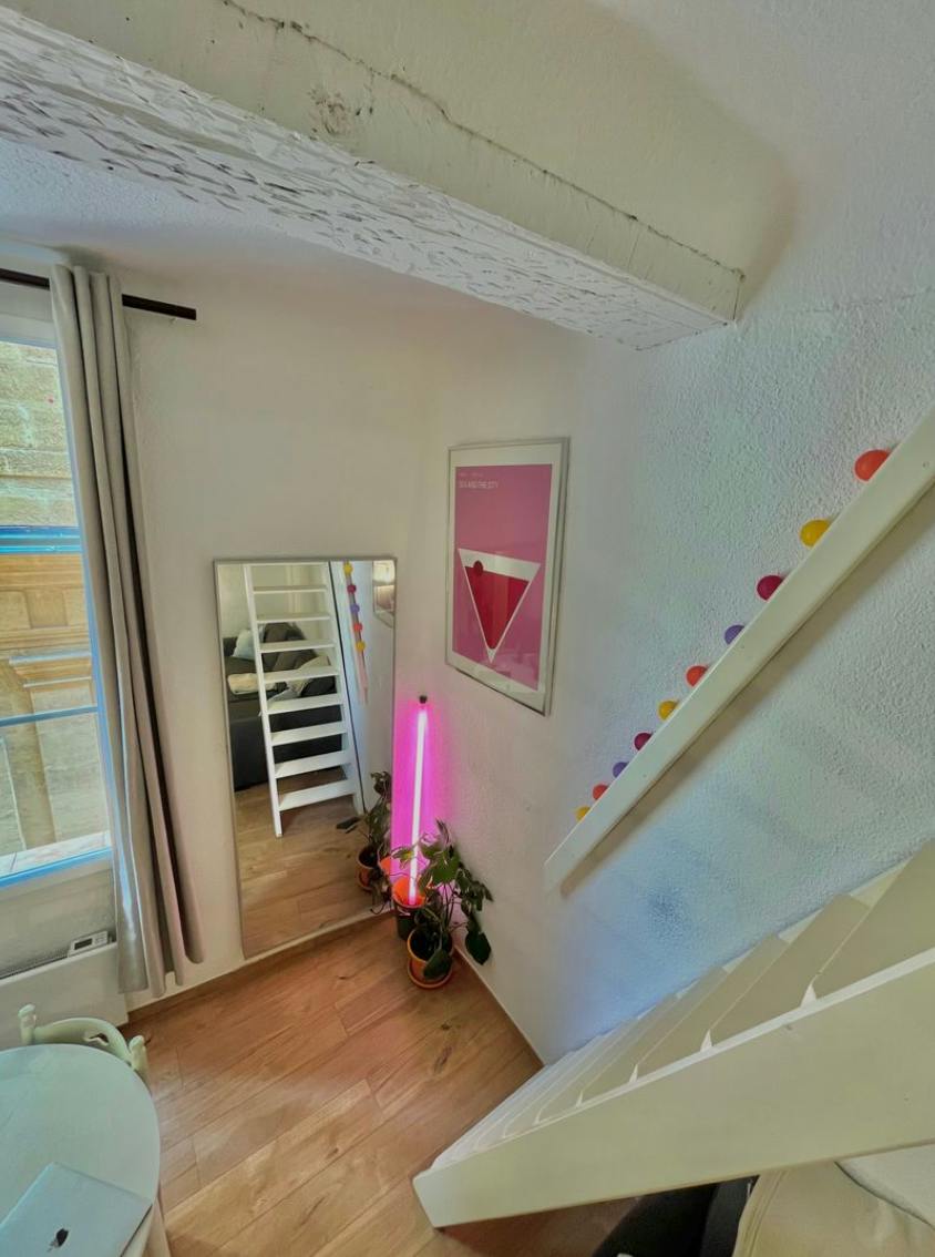 Studio te huur voor € 790 per maand in Aix-en-Provence, Rue de la Verrerie