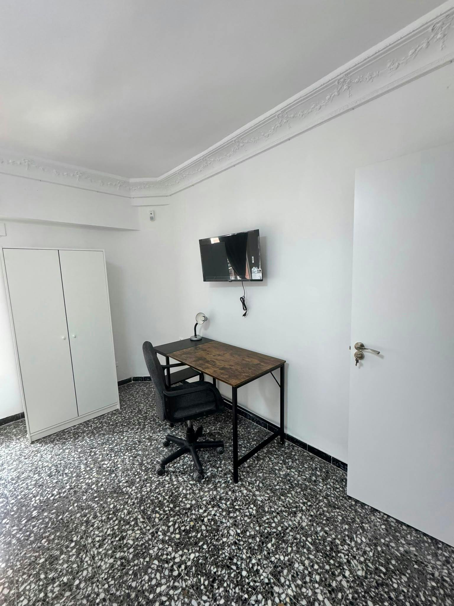 Private room in Calle de Rodrigo Caro, Alicante (1744633) ROOM 3