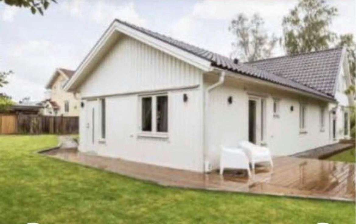 Maison à louer pour 13 000 SEK/mois à Mölndal, Hökgatan